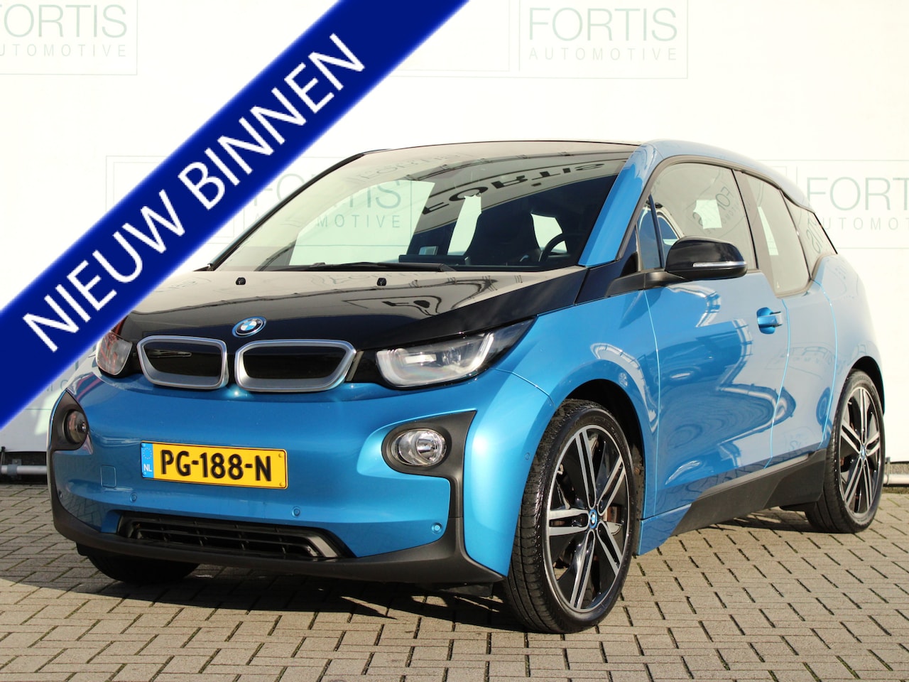 BMW i3 - Basis 94Ah 33 kWh PANODAK | LEDER | NL AUTO - AutoWereld.nl