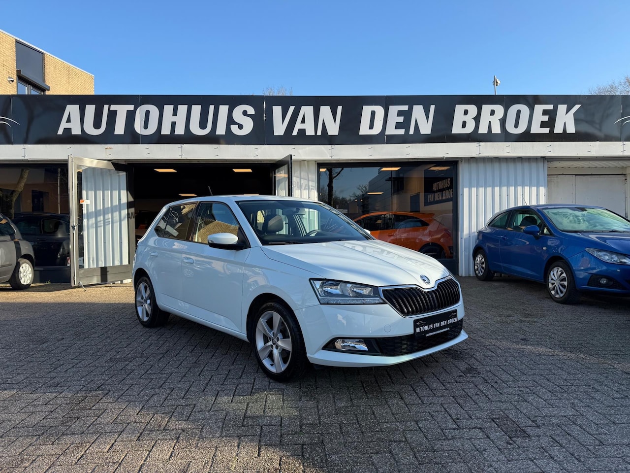 Skoda Fabia - 1.0 TSI Ambition 5Deurs Led Airco Pdc Bluetooth Lmv Elek Pakket Nw Apk - AutoWereld.nl