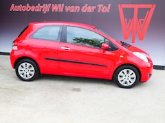 Toyota Yaris - 1.3 VVTi ASPIRATION | AUTOMAAT | CLIMA | TREKHAAK | DEALER O-H | NIEUWE APK