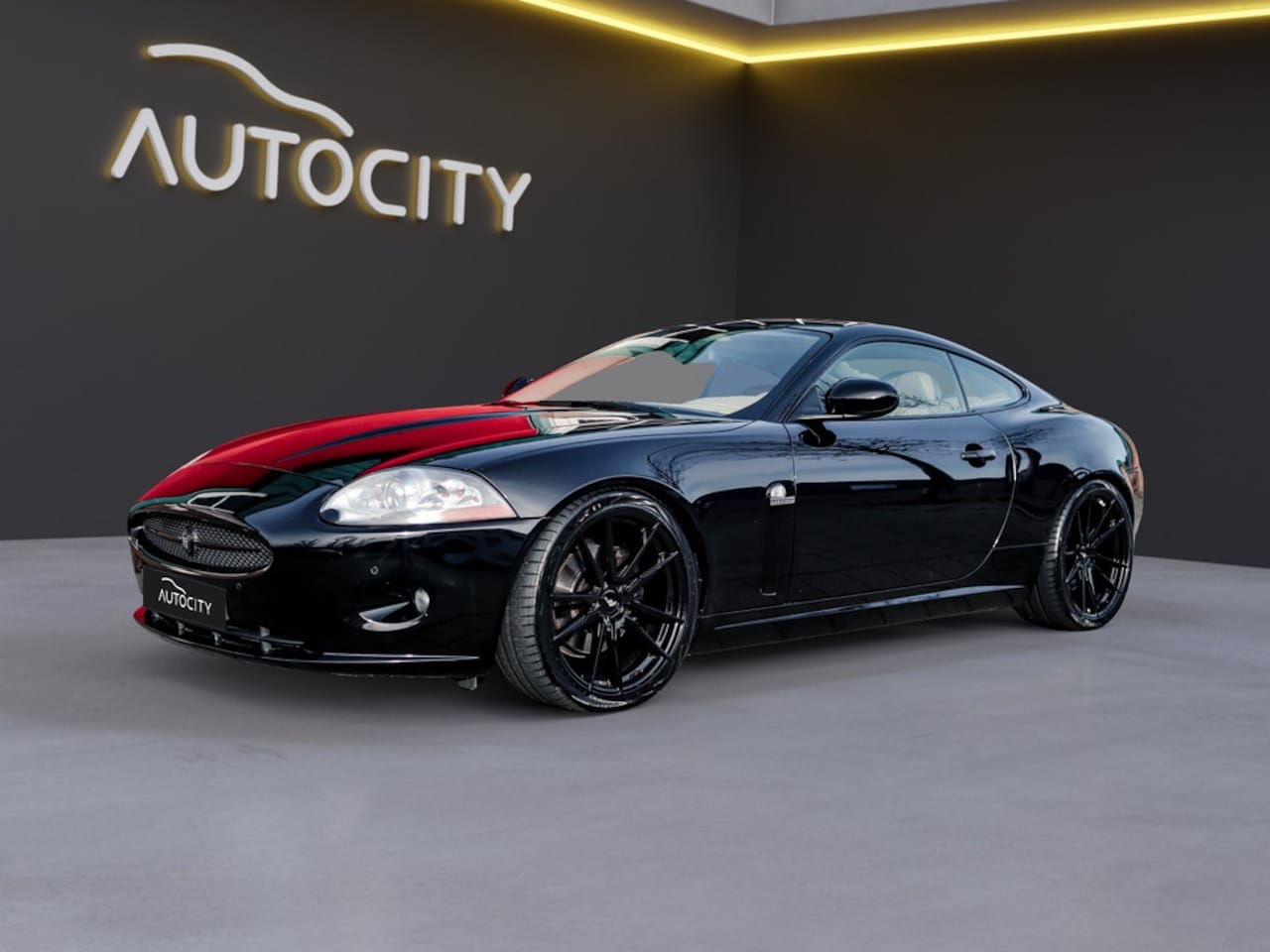 Jaguar XK - 4.2 V8 Coupé 4.2 V8 Coupé - AutoWereld.nl