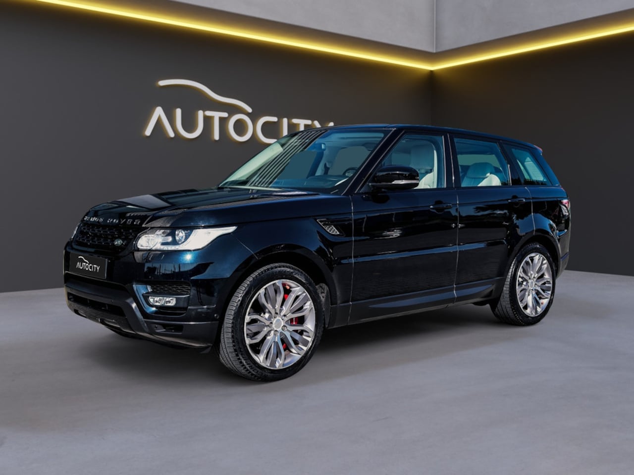 Land Rover Range Rover Sport - 3.0 SDV6 Autobiography Pano l Leder l NLD Auto - AutoWereld.nl