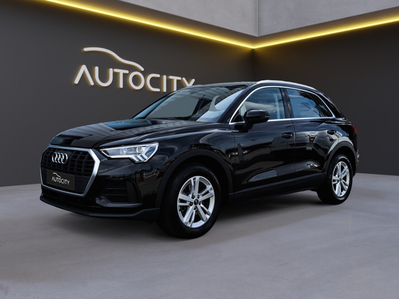 Audi Q3 - 35 TFSI Advanced edition Navi l Camera l LED l Elektrische Achte - AutoWereld.nl