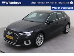 Audi A3 Sportback - 30 TFSI Business edition Metallic / Volledig Digitale Cockpit/ Led/ / Clima/ Navi/ Parkeer