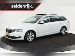 Skoda Octavia - 1.0 TSI Ambition | Panoramadak | Trekhaak | Stoelverwarming | Camera | Carplay | Navigatie