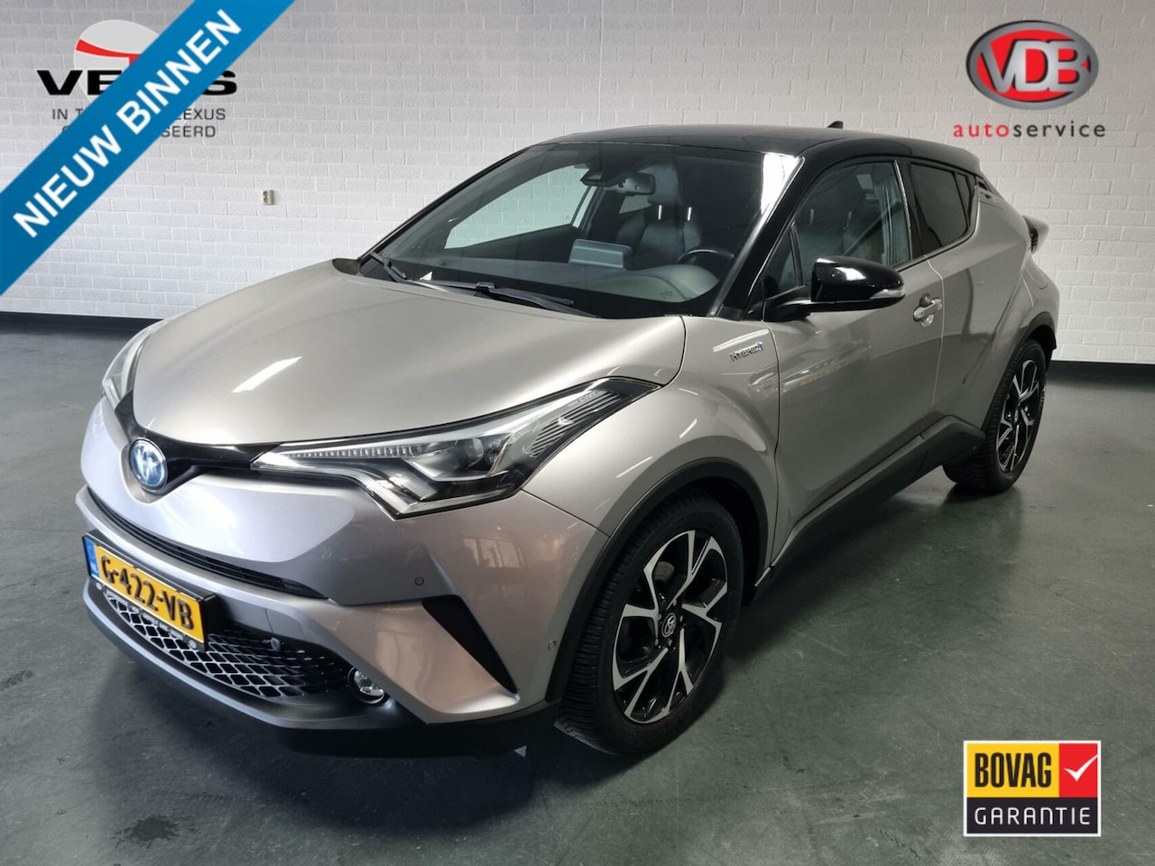 Toyota C-HR - 1.8 Hybrid Bi-Tone Plus / JBL / Trekhaak - AutoWereld.nl