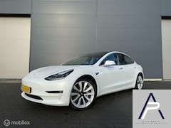 Tesla Model 3 - Long Range AWD 75 kWh Pearl 19Inch Trekhaak