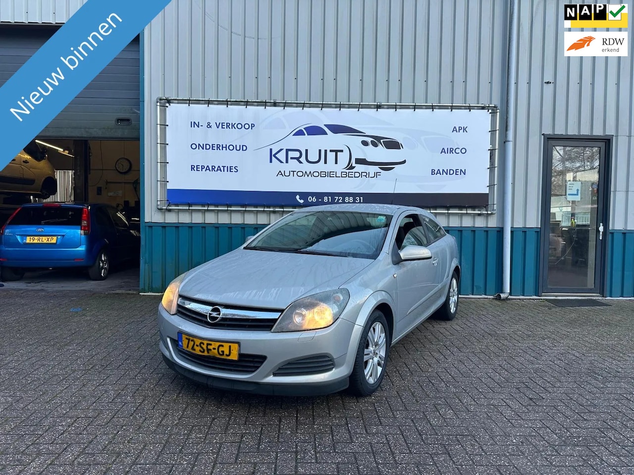 Opel Astra GTC - 1.6 Edition 1.6 Edition - AutoWereld.nl