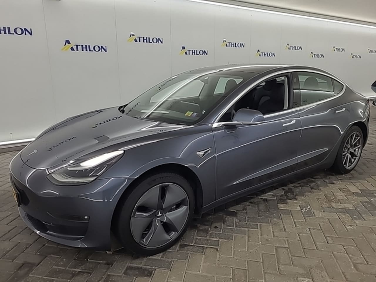 Tesla Model 3 - Long-Range AWD 351pk 75 kWh [ AUTOPILOT+620KM WLTP+PREMIUM AUDIO ] - AutoWereld.nl