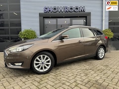 Ford Focus Wagon - 1.0 Titanium Applecarplay, Fileparkeren|Navi|PDC|Stuur en stoelverwarming