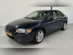 Volvo S60 - 2.4 Drivers Edition NL-AUTO / DEALER HISTORIE