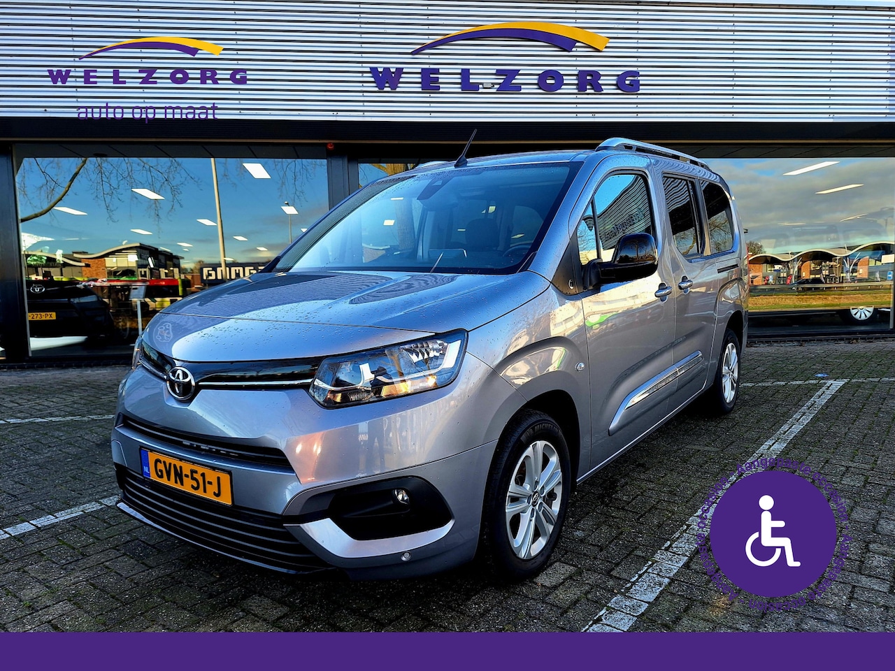 Toyota ProAce City Verso - L2 Rolstoelauto Direct leverbaar! Rolstoelauto - AutoWereld.nl