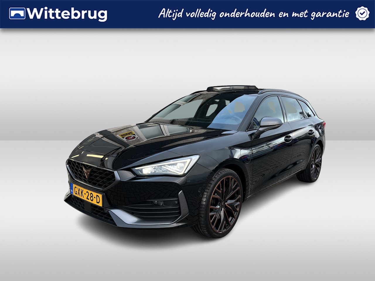 CUPRA Leon Sportstourer - 1.4 e-Hybrid VZ Performance / AUTOMAAT/ 245 PK/ PANO/ CAMERA/ PARK. SENSOREN/ MATRIX/ DODE - AutoWereld.nl