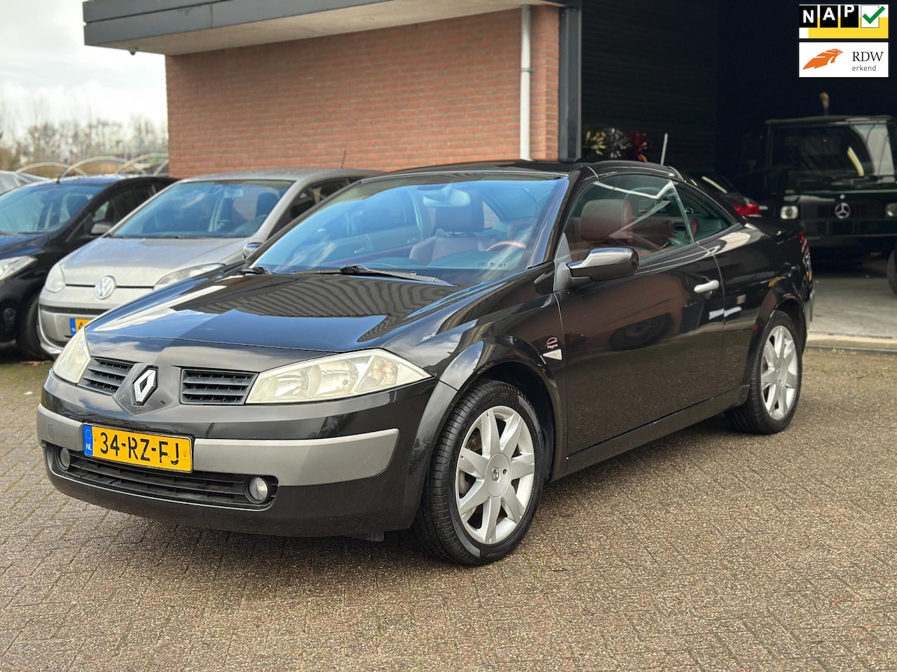 Renault Mégane coupé cabriolet - 1.6-16V Tech Line LEDER, APK!! - AutoWereld.nl