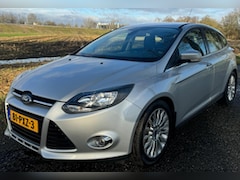 Ford Focus - 1.6 EcoBoost First Edition 2011 150PK NAP CRUISE CLIMA