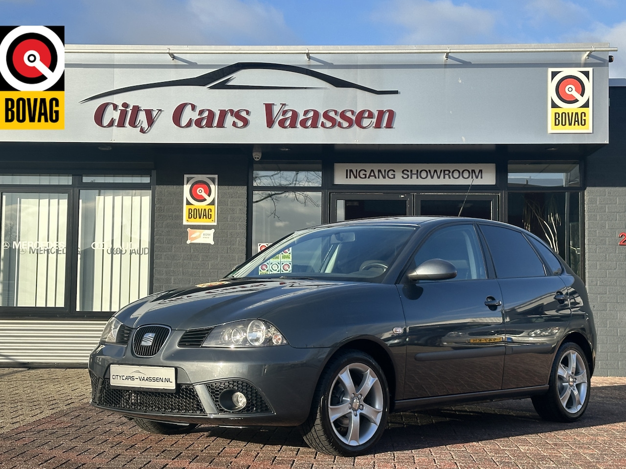 Seat Ibiza - 1.4-16V Reference 86 pk airco elktr pakket lmv afn trekhaak apk tot 17-07-2025 - AutoWereld.nl