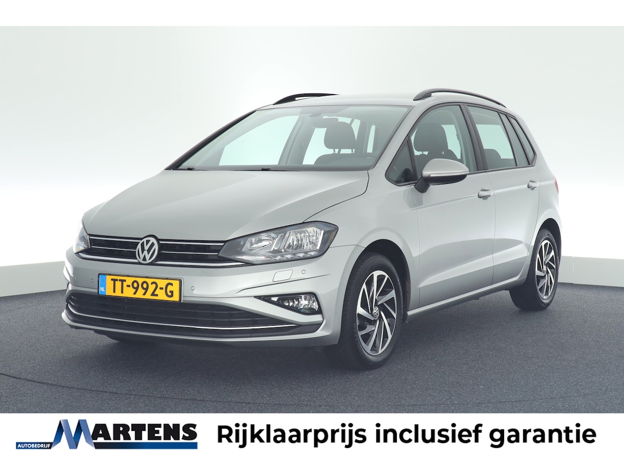 Volkswagen Golf Sportsvan - 1.0 TSI H6 Comfortline Camera Navigatie Stoelverwarming - AutoWereld.nl