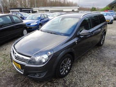 Opel Astra Wagon - 1.6 111 years Edition airco navigatie trekhaak