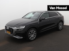 Audi Q8 - 50 TDI quattro Pro Line S 286 PK | Automaat | S-line | Navigatie | Camera | Luchtvering |