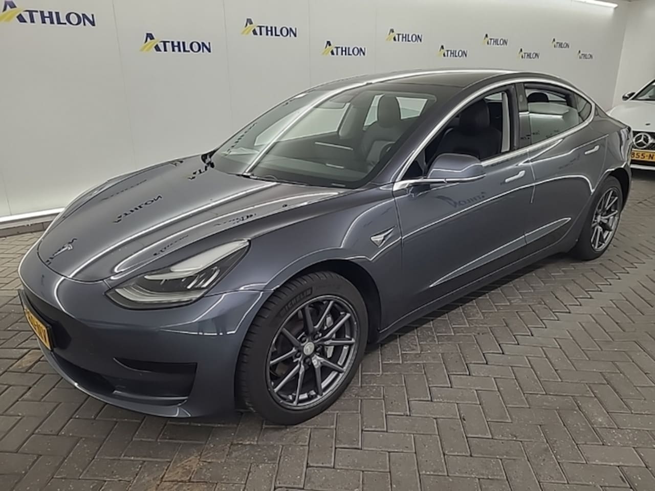 Tesla Model 3 - Standard RWD Plus [ AUTOPILOT+60 kWh+PREMIUM AUDIO ] - AutoWereld.nl