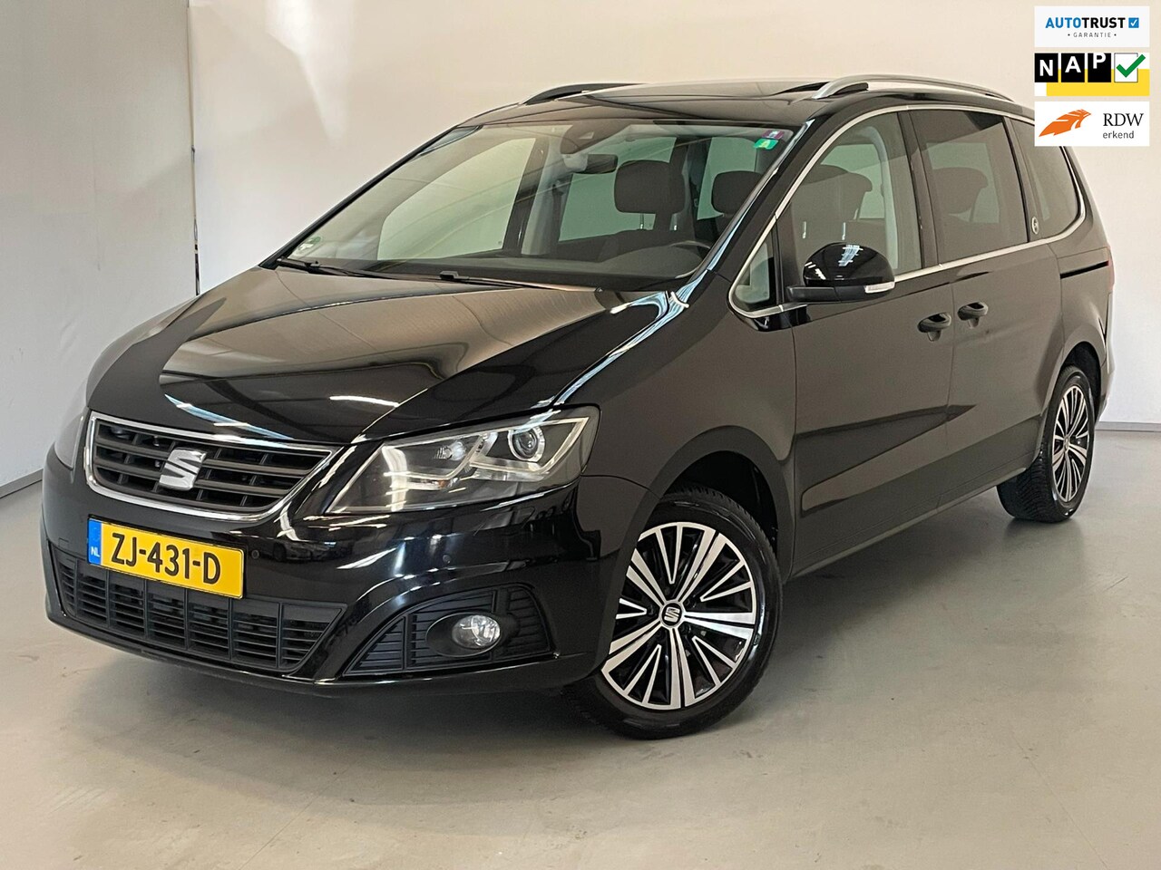 Seat Alhambra - 2.0 TDI 20 Years / Pano / BTW / Standkachel / Memory - AutoWereld.nl