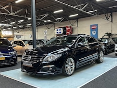 Volkswagen Passat - 2.0 TURBO DSG R-LINE Panodak LEER Clima Airco KEYLESS