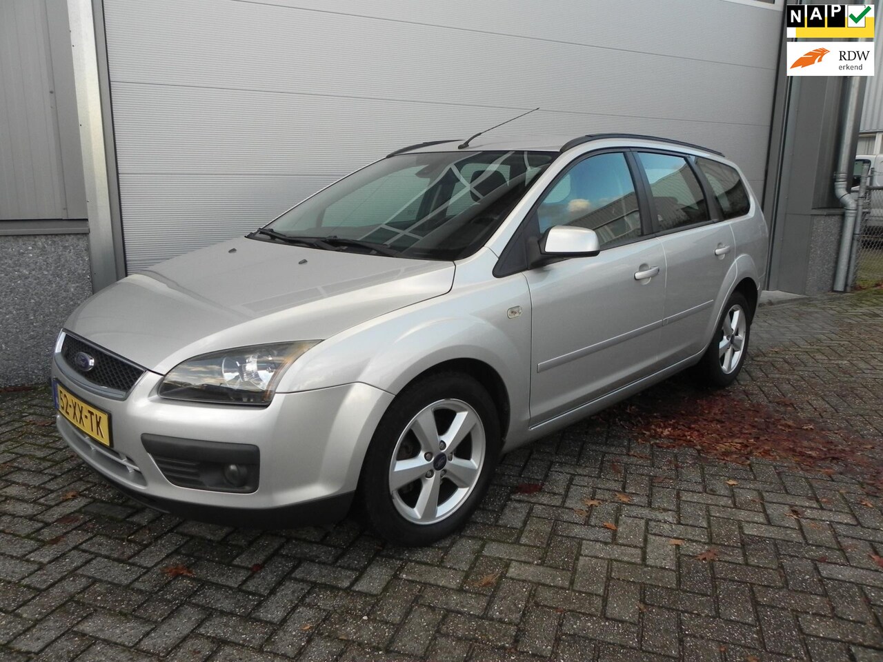 Ford Focus Wagon - 1.8-16V Ambiente Airco Apk 10-01-2026 - AutoWereld.nl