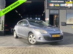 Renault Mégane - 1.6 Sélection Business Sport Pano | Keyless