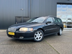 Volvo V70 - 2.4D Edition | APK 10-2025 | Stoelverwarming |