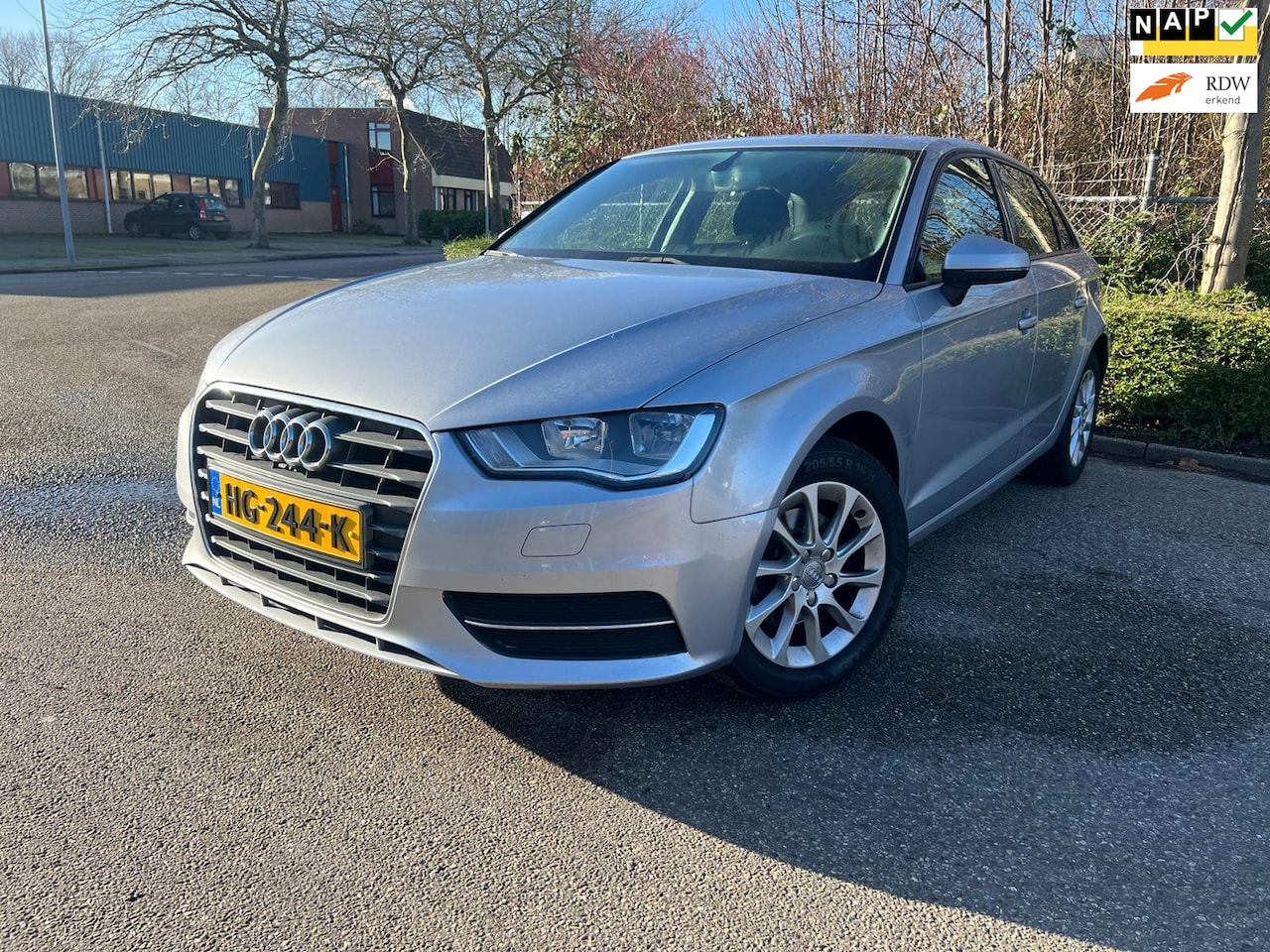 Audi A3 Sportback - 1.2 TFSI Attraction 1.2 TFSI Attraction - AutoWereld.nl