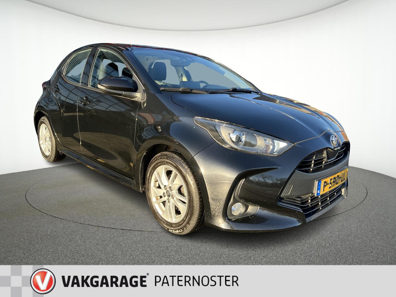 Toyota Yaris - 1.0 VVT-i Active / Carplay / Adaptive Cruise / LMW - AutoWereld.nl