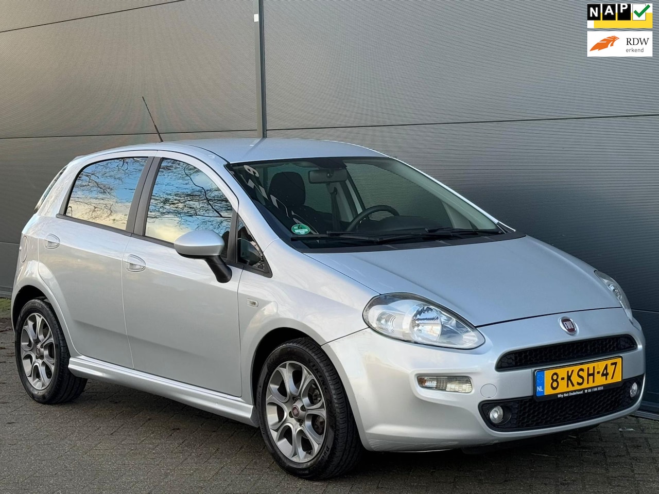 Fiat Punto Evo - 0.9 TwinAir Pop AIRCO PDC TREKHAAK NW APK NAP - AutoWereld.nl