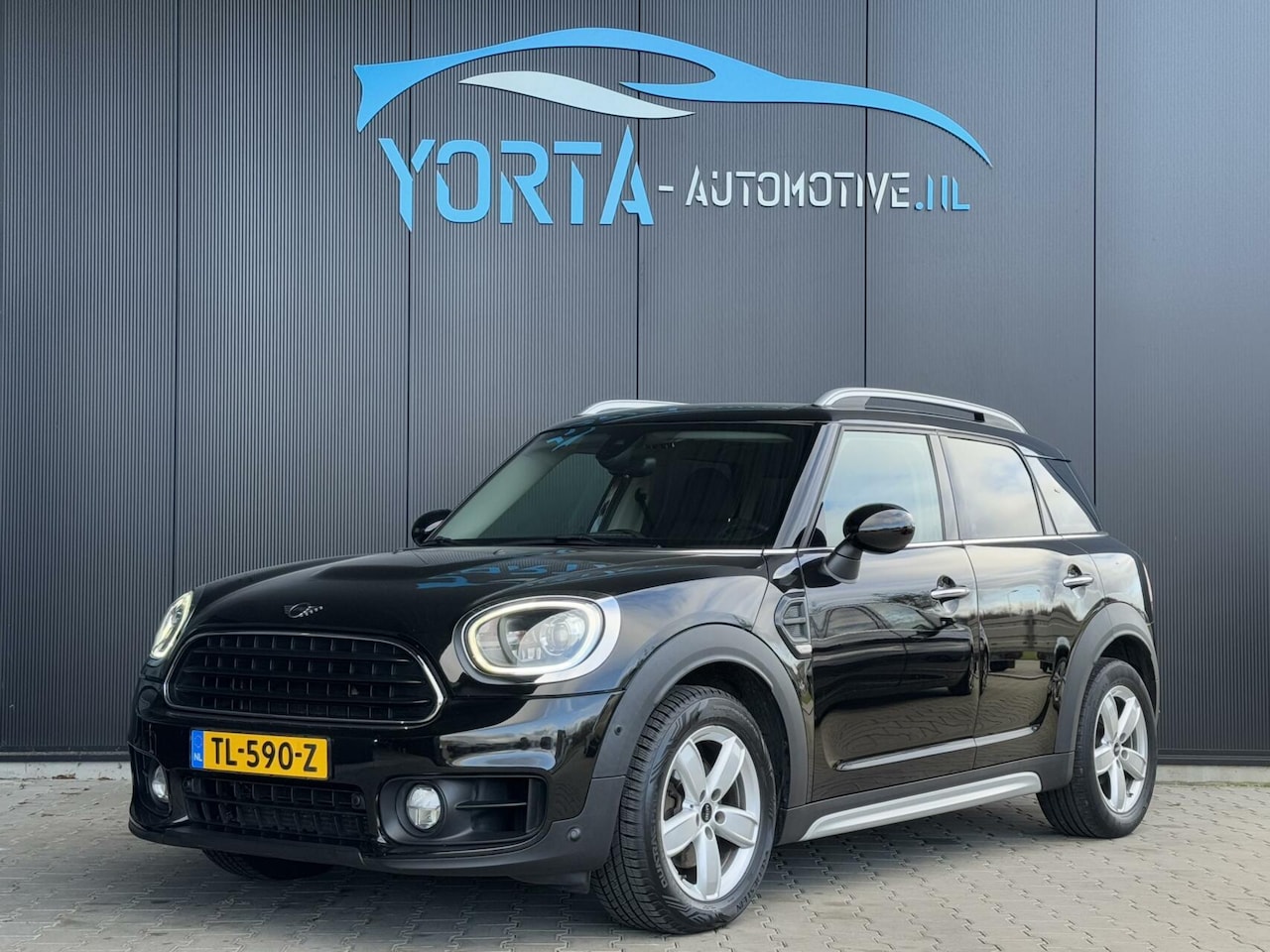 MINI Countryman - 1.5 Cooper Chili AUTOMAAT*NW DISPLAY*CARPLAY*LED - AutoWereld.nl