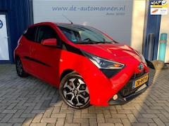 Toyota Aygo - 1.0 VVT-i x-cite 5-drs / Airco+ECC / NAVI + APPLE CARPLAY / 1e EIGENAAR