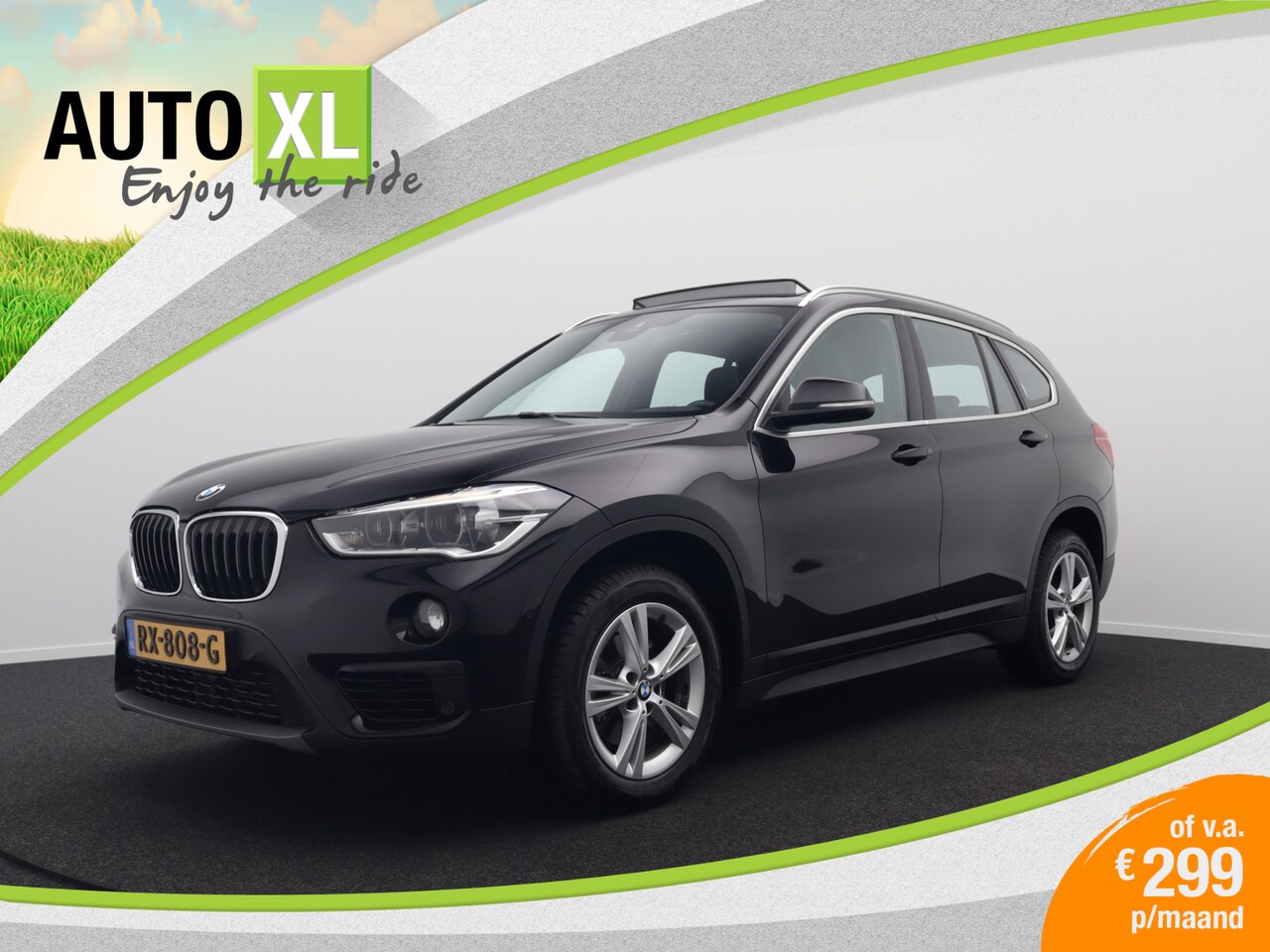 BMW X1 - sDrive18i High Executive Pano-dak Leder Sportstoelen Head-up Display - AutoWereld.nl