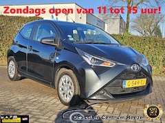 Toyota Aygo - 1.0 VVT-i x-Play, 1e Eig Camera Carplay Zondag OPEN