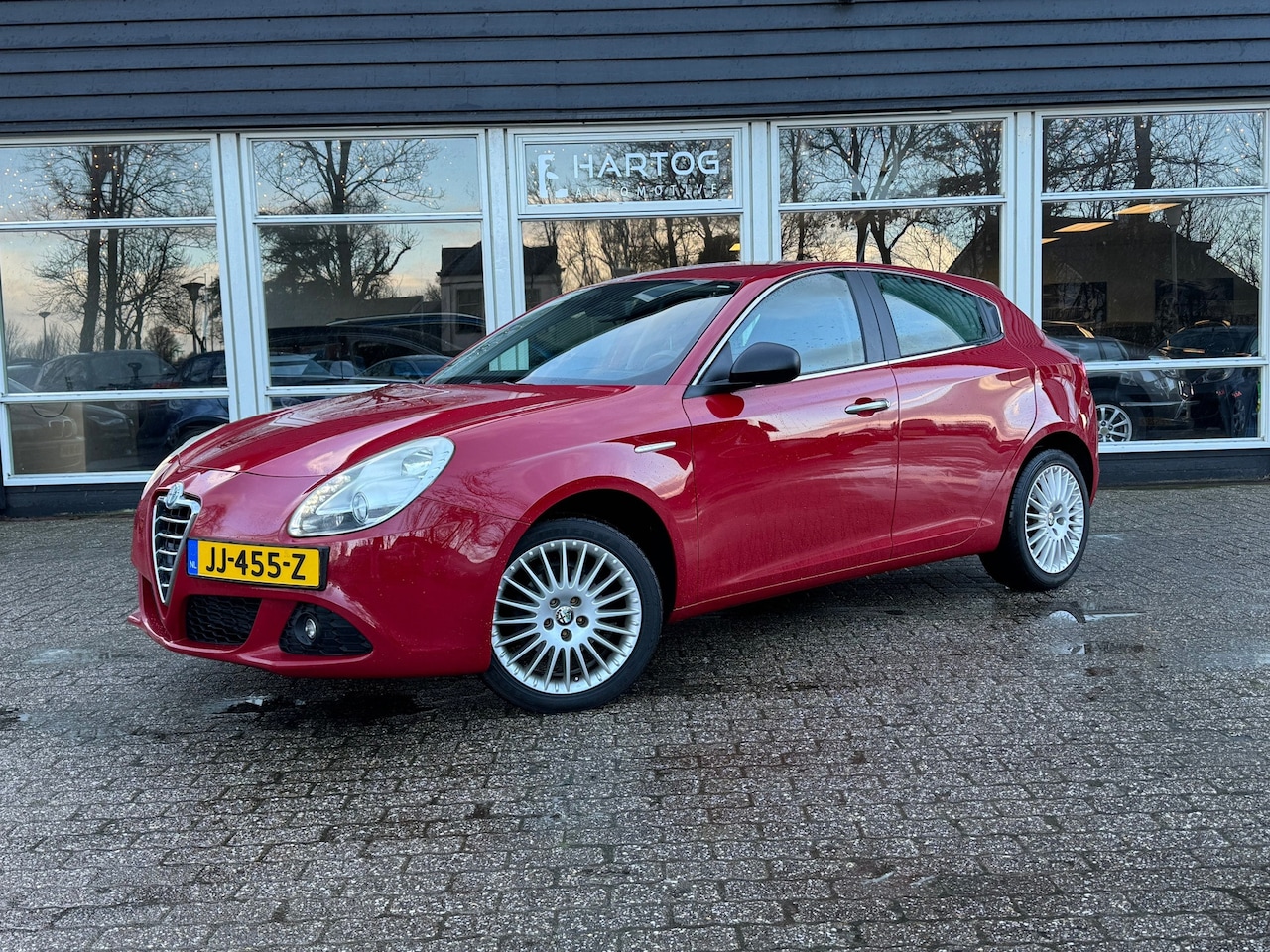 Alfa Romeo Giulietta - 1.4 T Distinctive | Clima | LED | Lederen stuur | - AutoWereld.nl