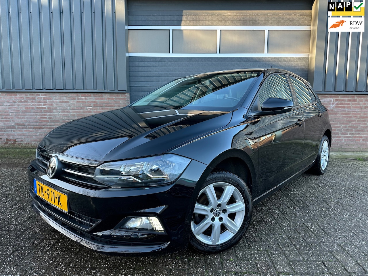 Volkswagen Polo - 1.0 TSI Comfortline Business Camera /Carplay - AutoWereld.nl