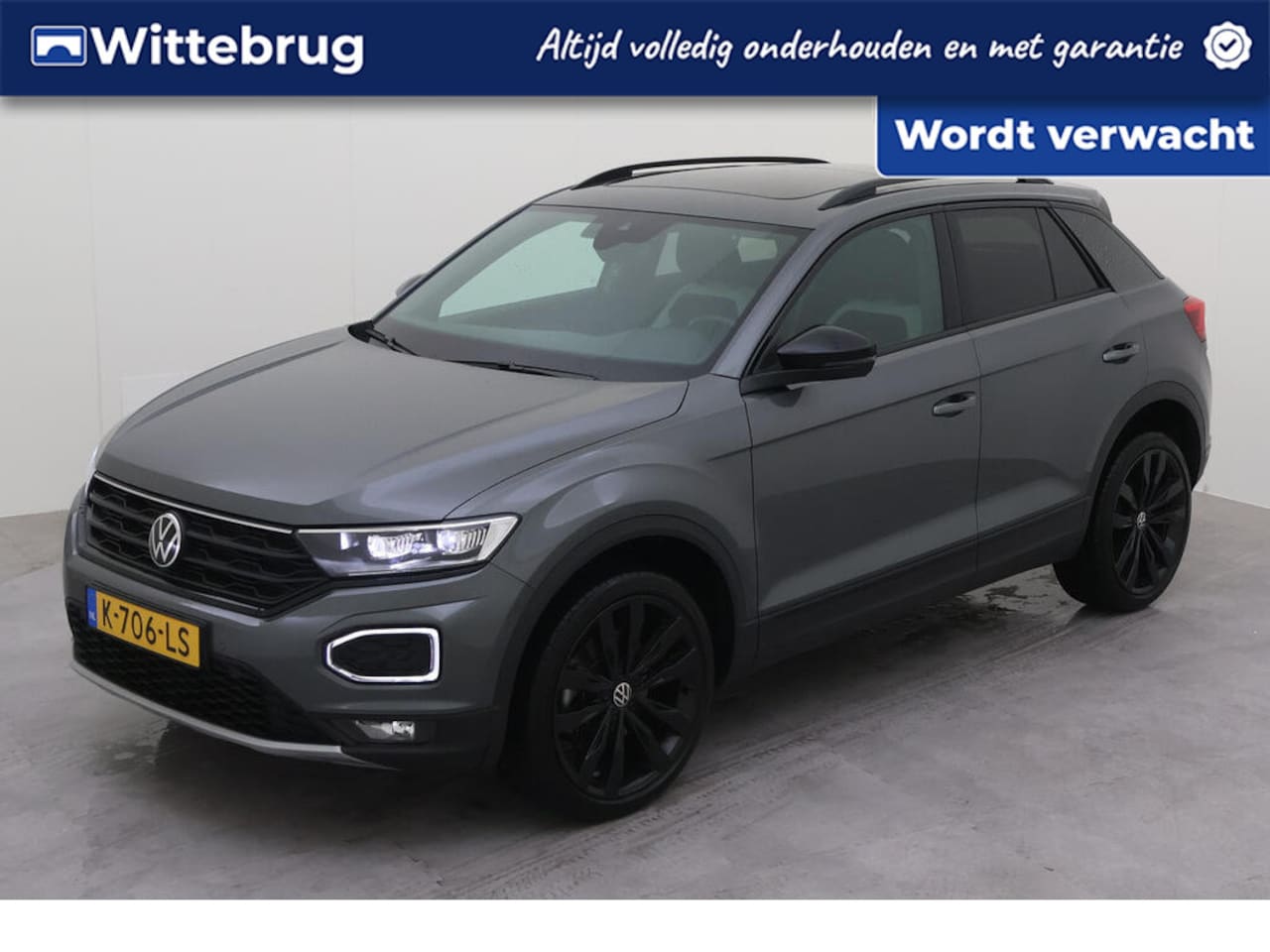 Volkswagen T-Roc - 1.5 TSI Sport DSG/ Metallic/ Digitale Cockpit/ Led/ Pano/ Sportint./ Elec. klep/ Camera/ P - AutoWereld.nl