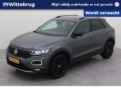 Volkswagen T-Roc - 1.5 TSI Sport DSG/ Metallic/ Digitale Cockpit/ Led/ Pano/ Sportint./ Elec. klep/ Camera/ P