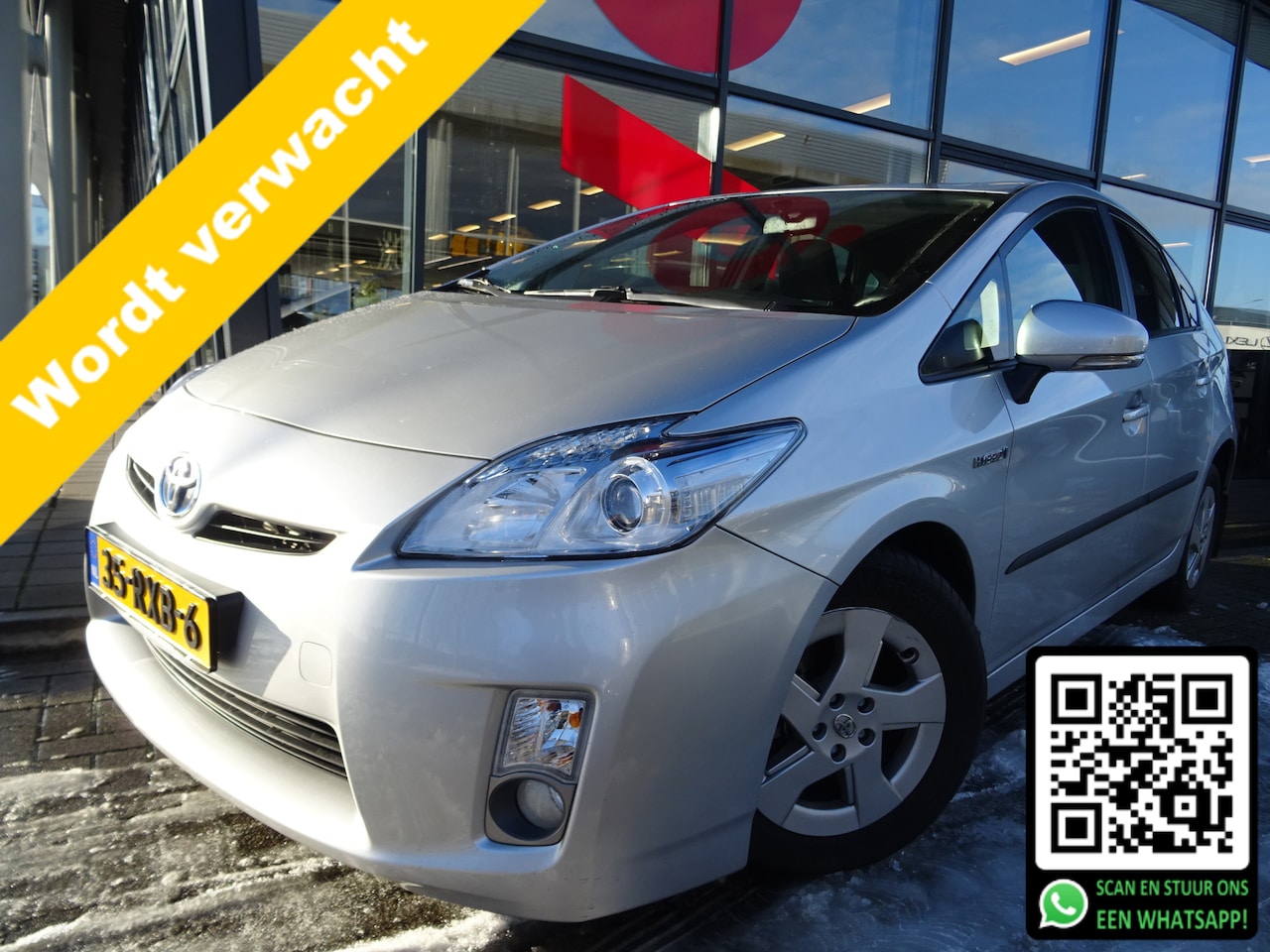 Toyota Prius - 1.8 Comfort AUTOMAAT HYBRID / 1E EIGENAAR / 66.270 KM NAP !! - AutoWereld.nl