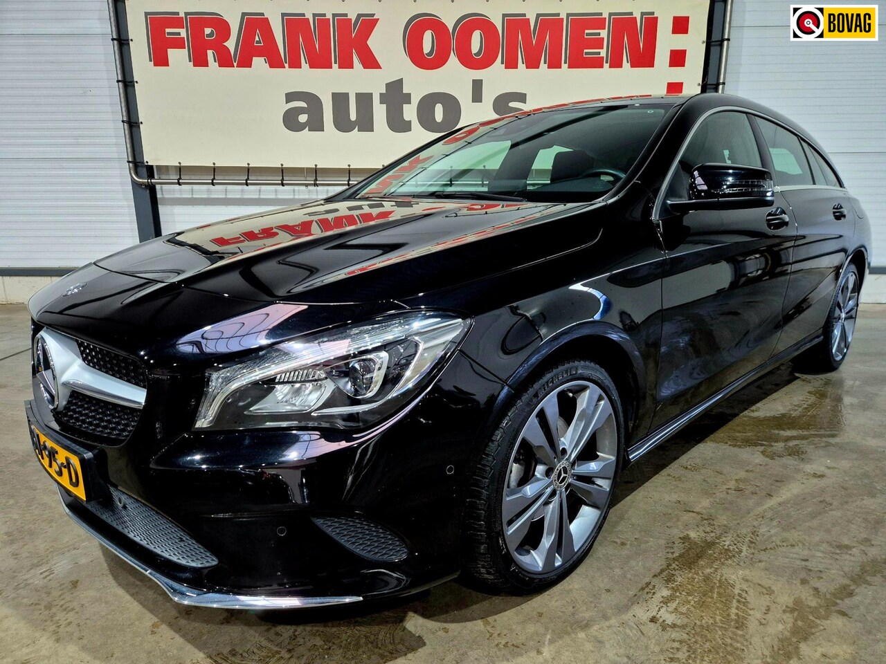 Mercedes-Benz CLA-klasse Shooting Brake - 180 122PK Business Solution + LED|Navi|Bluetooth|PDC|Camera|Dodehoek|Sfeerverlichting - AutoWereld.nl