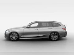 BMW 3-serie Touring - 320i | Innovation Pack | Comfort Pack | Elektrisch verstelbare stoelen