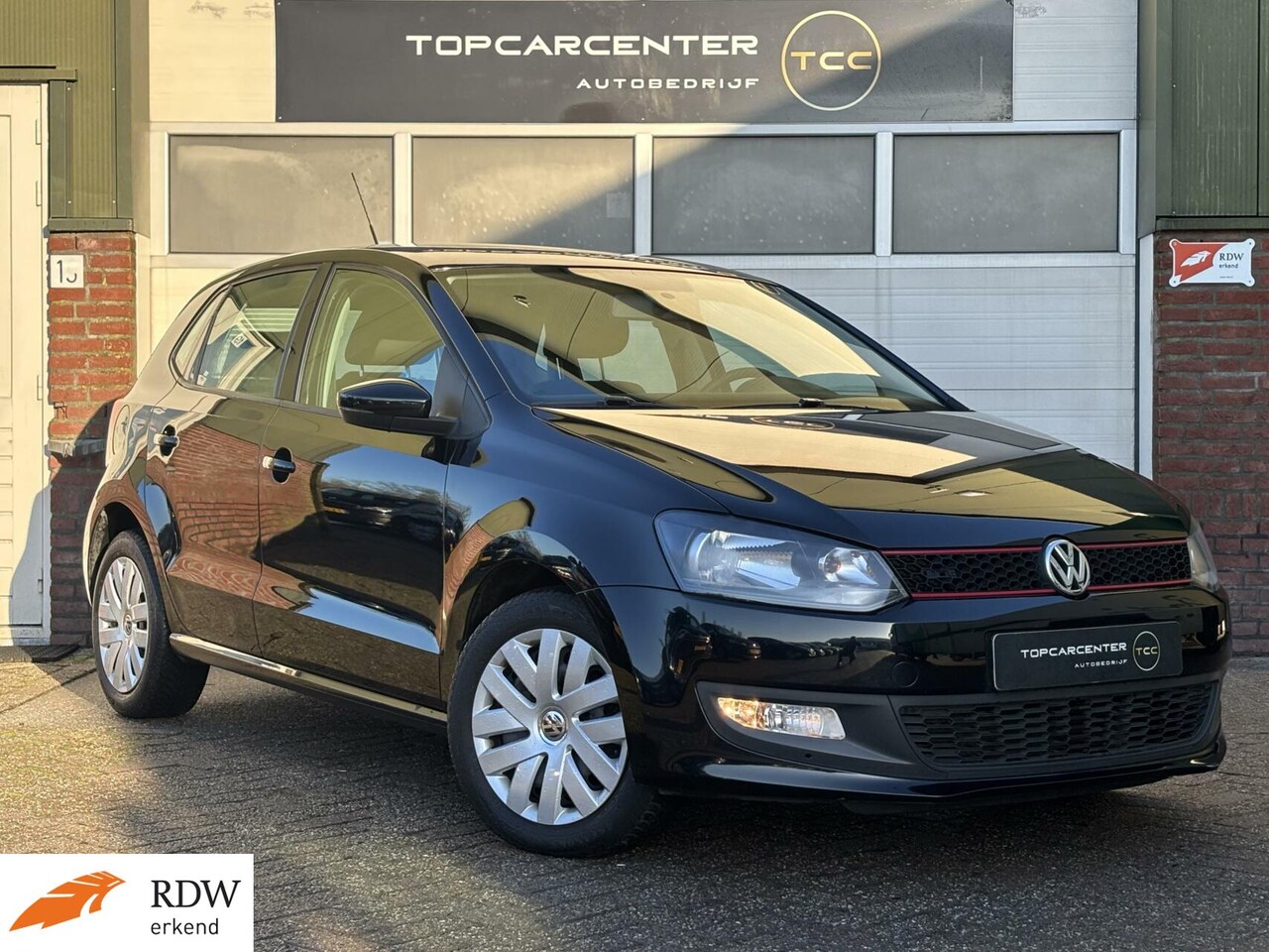 Volkswagen Polo - 1.2 Easyline/AIRCO/5DRS/NAVI/BLUETH./APK - AutoWereld.nl