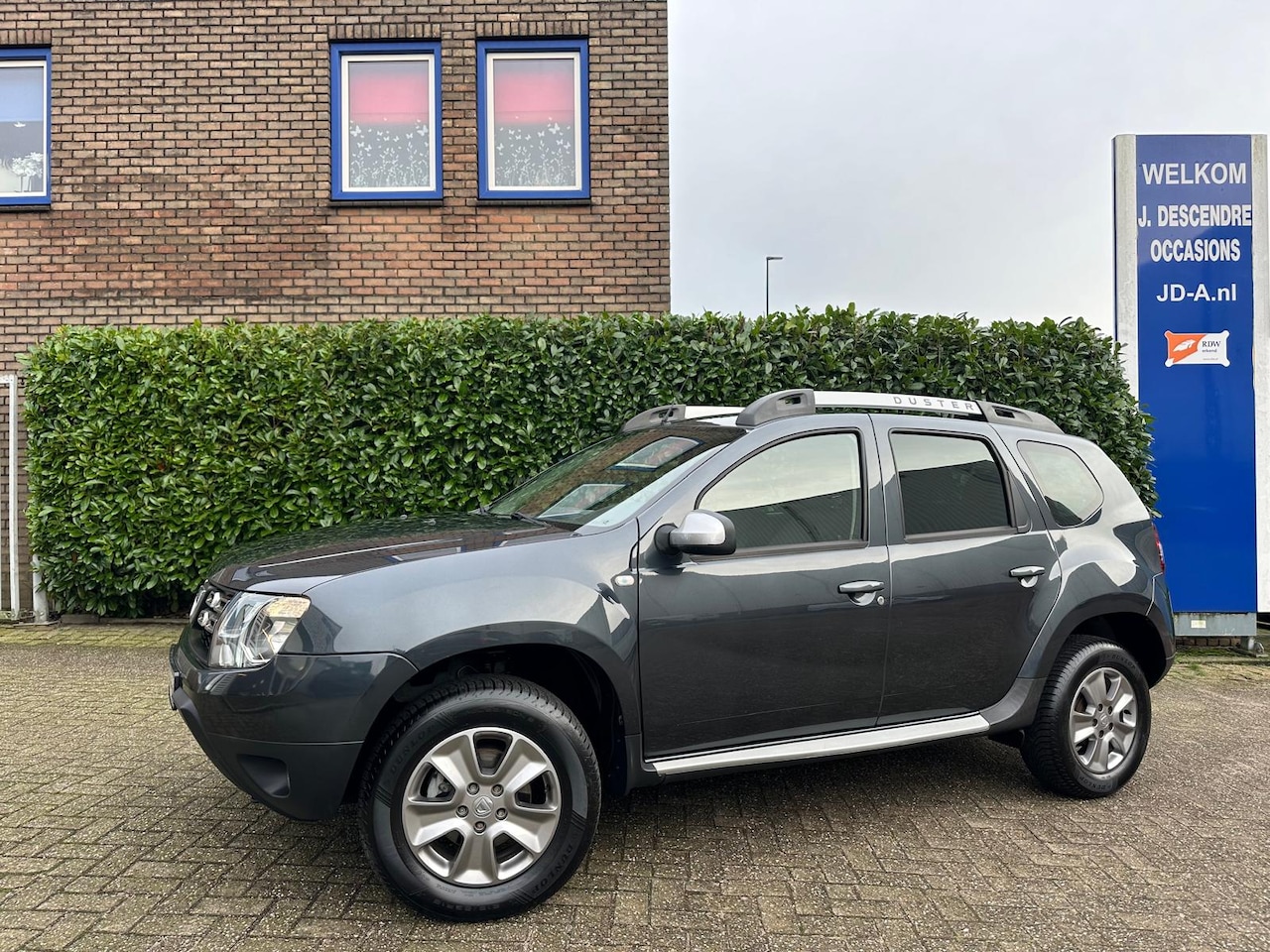 Dacia Duster - 1.2 TCe 4x2 Prestige Cruise C, Navigatie, Airco, Leder Int!!!! - AutoWereld.nl