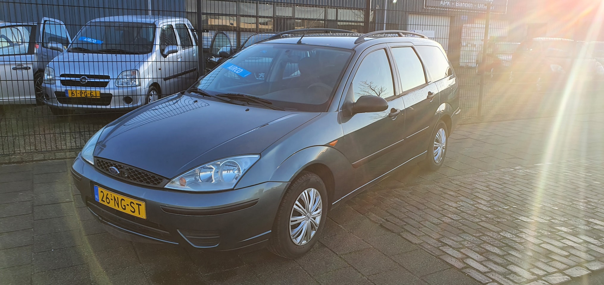 Ford Focus Wagon - 1.6-16V Centennial - AutoWereld.nl