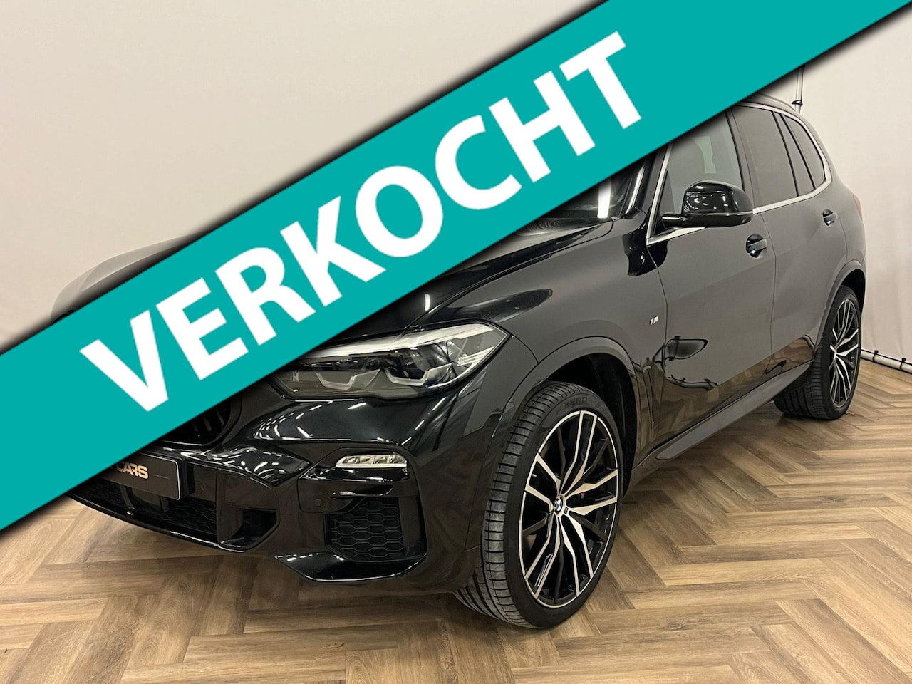 BMW X5 - xDrive40i High Executive XDrive40i High Executive , NAP , PANO ,HUD , SOFTCLOSE , LUCHTVERING - AutoWereld.nl