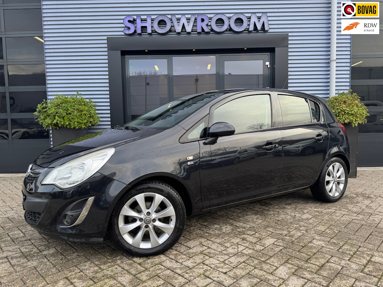 Opel Corsa - 1.2 150 Jahre Edition|Stuur en Stoelverwarming|Cruisecontrol|Airco - AutoWereld.nl