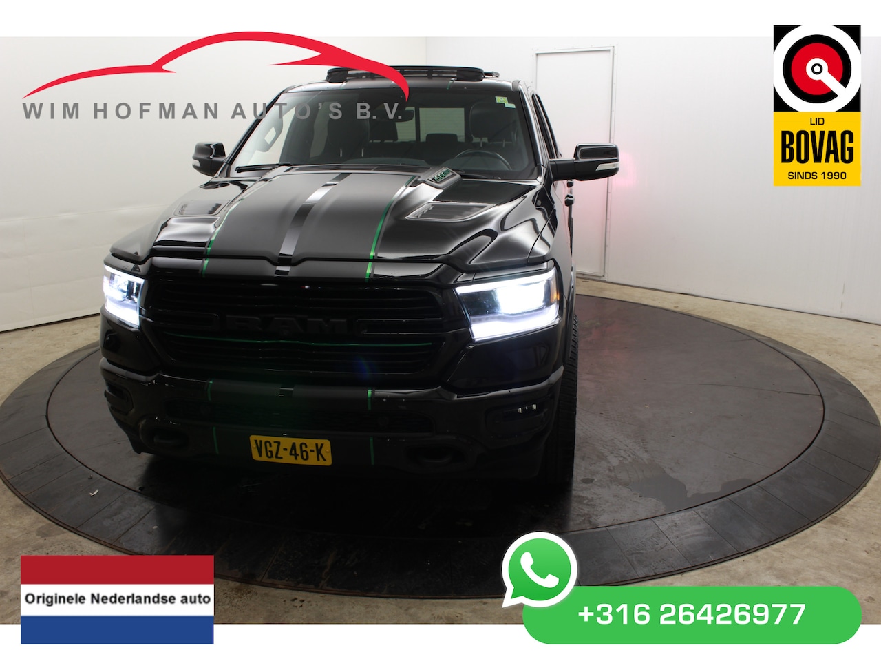 Dodge Ram 1500 - 5.7 V8 HEMI Laramie Sport Crew Cab Night Pano 22" 4x4 - AutoWereld.nl