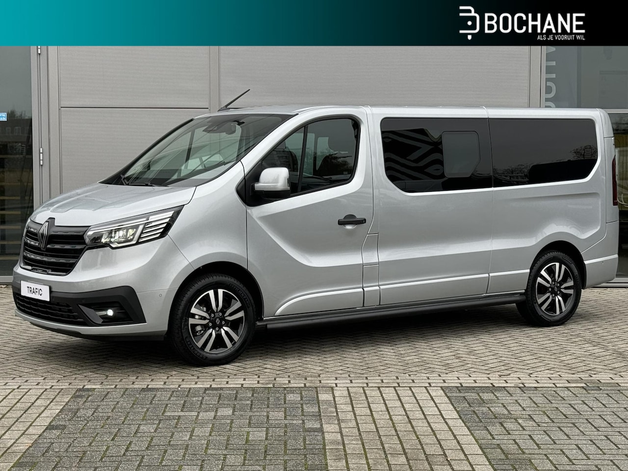 Renault Trafic - 2.0 dCi 170 EDC T29 L2H1 DC Anniversary - AutoWereld.nl