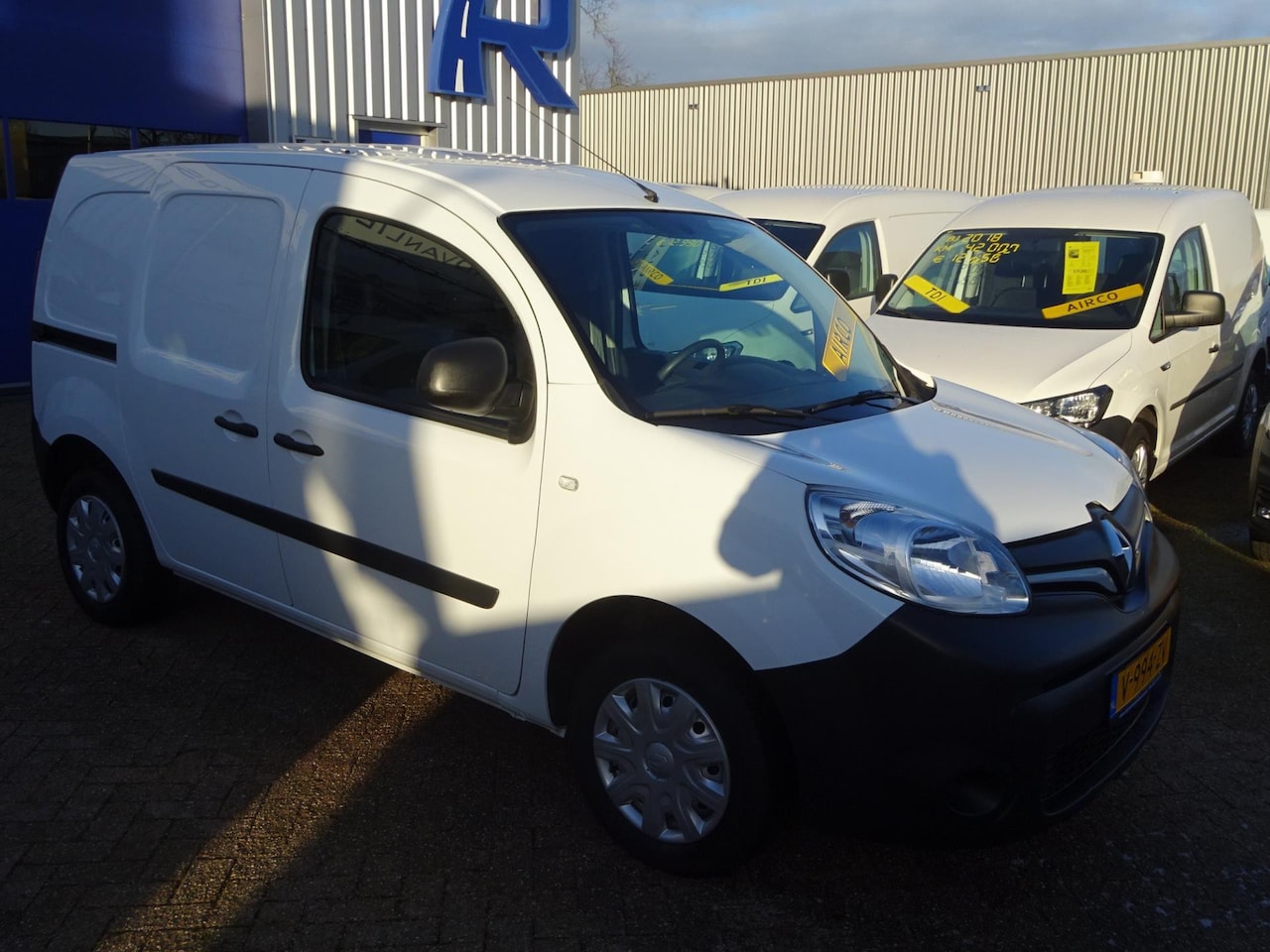 Renault Kangoo - 1.5 dCi 75 Energy Comfort AIRCO NAVI CRUISE PDC SCHUIFDEUR - AutoWereld.nl